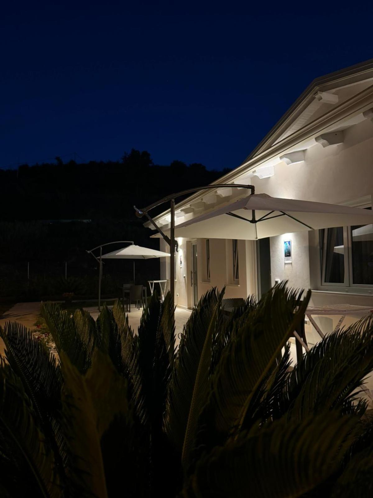 Galaxy Rooms Tropea Drapia Exterior photo